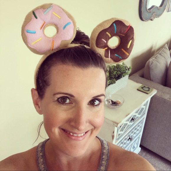 Meet your Posher, Cassie - Picture 3 of 4